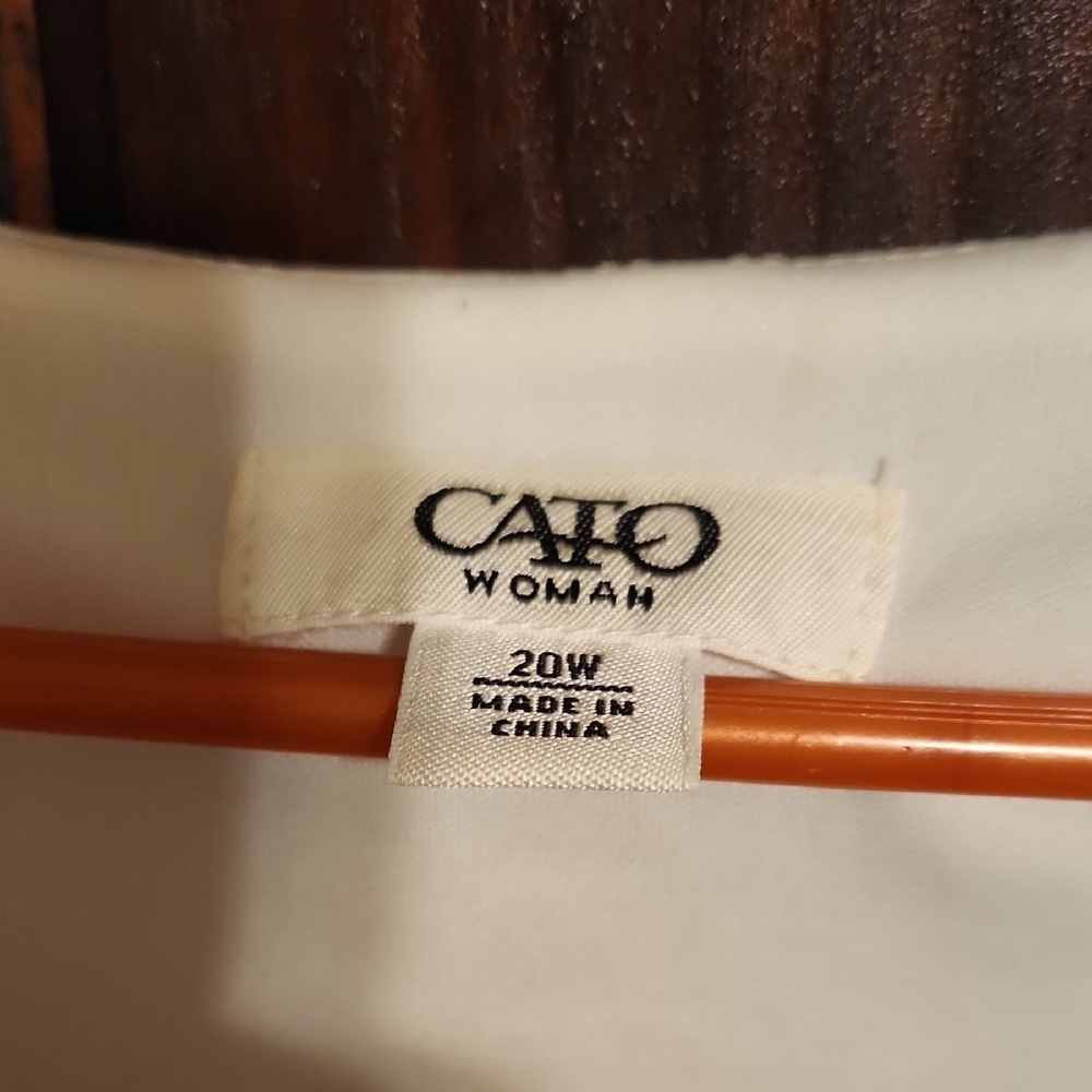 Cato Elegant Cream Dress - Picture 2 of 2